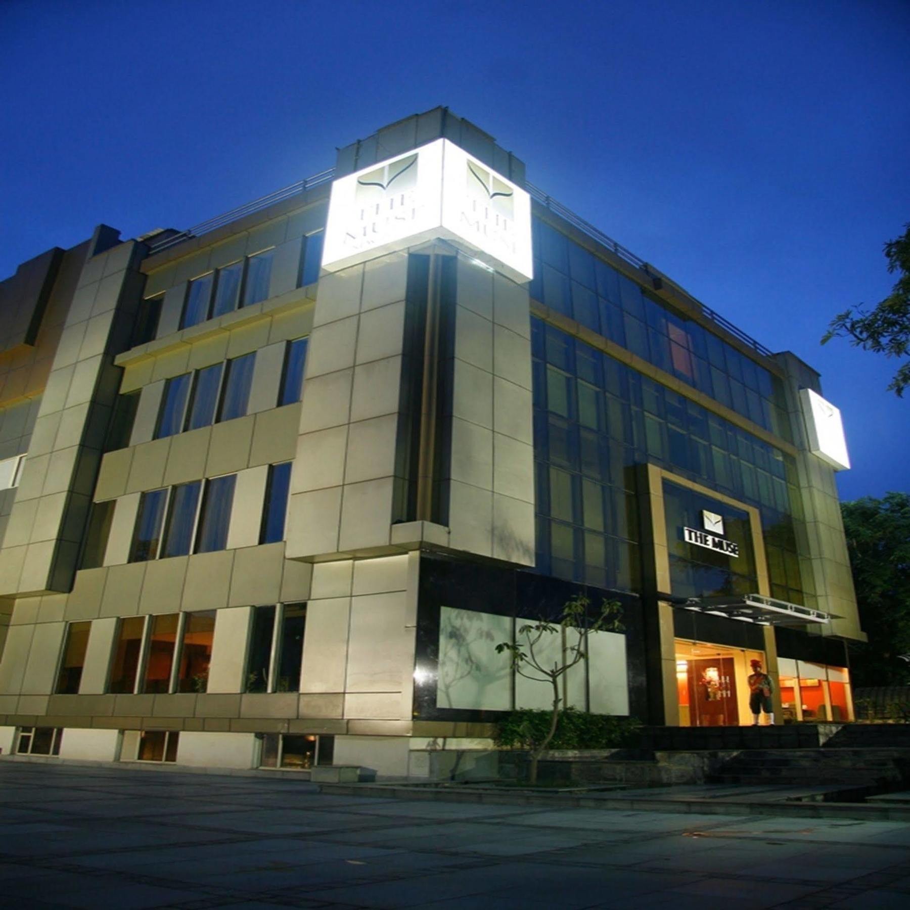 Muse Sarovar Portico Nehru Place Hotel New Delhi Exterior photo